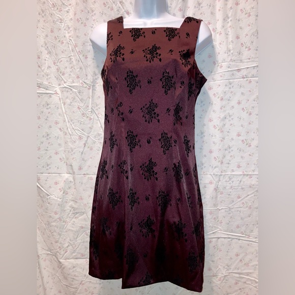 A Fortiori maroon dress size 5 - Picture 1 of 3